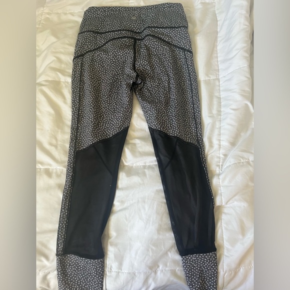 Lululemon Align High-Rise Leggings 28” (EXCLUSIVE) (RARE) - Picture 2 of 5